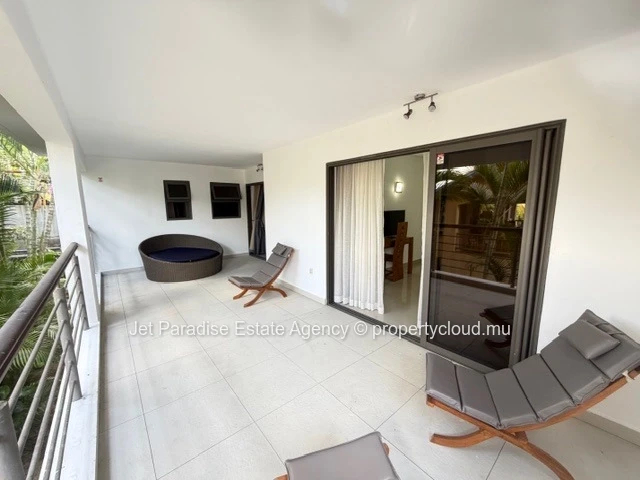  Elegant 3-Bedroom Apartment with Sea View – Secured Complex