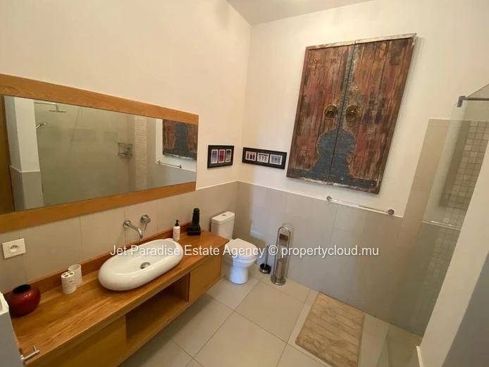Luxurious RES Villa in Tamarin with Private Pool, Sea and Mountain Views - 320m² Living Area - 650m² Land - Fully Fur...