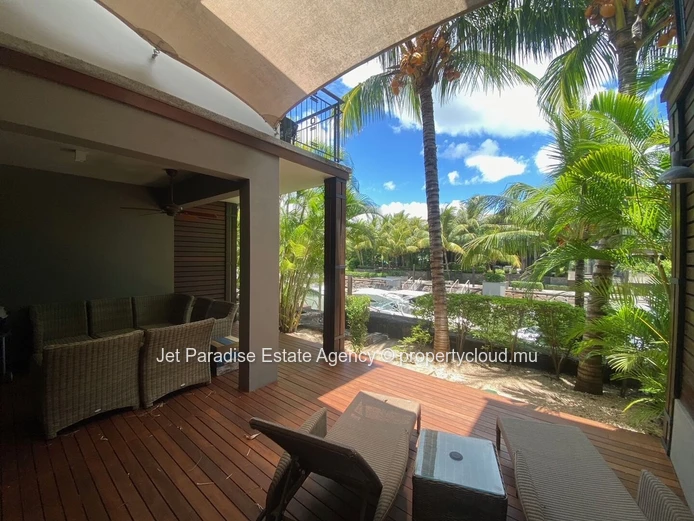 Luxurious IRS Apartment in Rivière Noire with Stunning Views and Amenities 