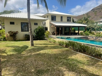 4 Bedroom Villa