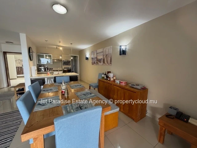  Elegant 3-Bedroom Apartment with Sea View – Secured Complex