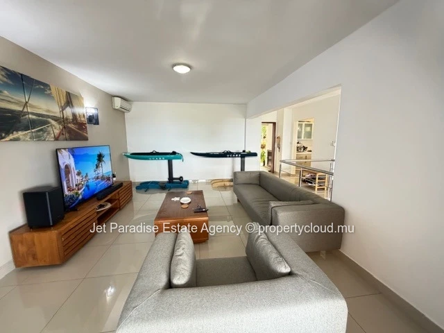  Elegant 3-Bedroom Apartment with Sea View – Secured Complex