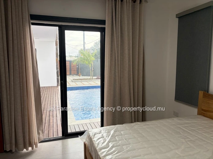 Beautiful Fully Furnished Modern Villa in a Residence