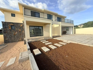 4 Bedroom Villa