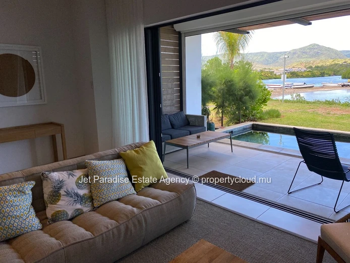 Luxurious Duplex with Private Pool and Stunning Views in Rivière Noire - Black River! 240m² living area, Rs.