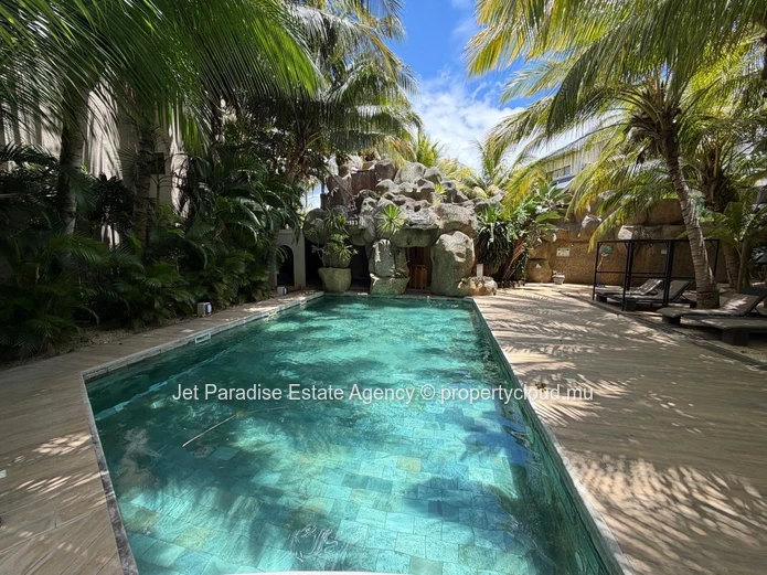 Luxury 3-Bedroom Balinese-Style Apartment in Secure Residence, 5 Minutes from the Beach