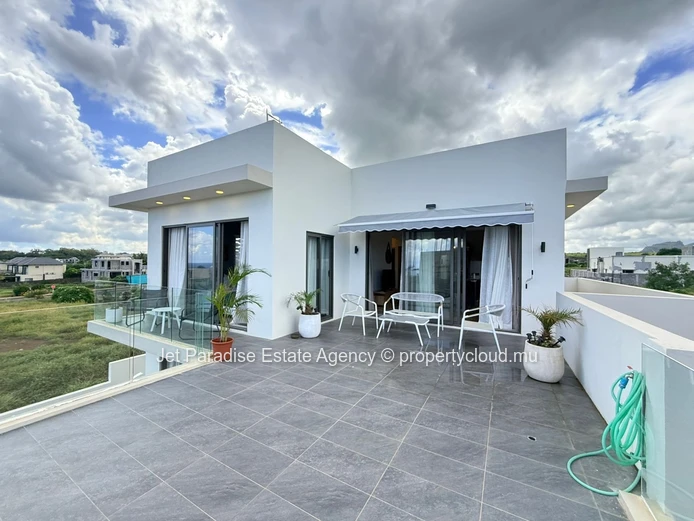 Two Storey Modern Villa in Gated Community