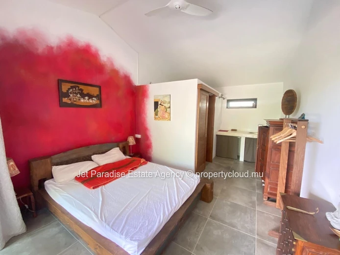 Luxurious Villa with Private Pool & Stunning Views in Tamarin - 568m² Living Area, 2.115m² Land - Rs 49M