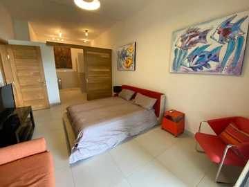 5 Bedroom Villa