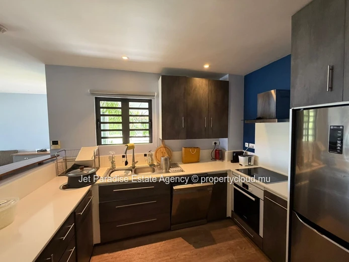 3-Bedrooms Beachfront Apartment in Tamarin