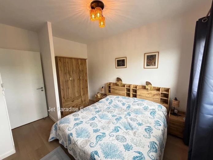 Modern Fully Furnished Apartment – 2 Bedrooms with Balcony