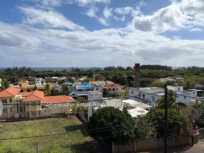 Charmante maison familiale à Albion avec rooftop et vue mer