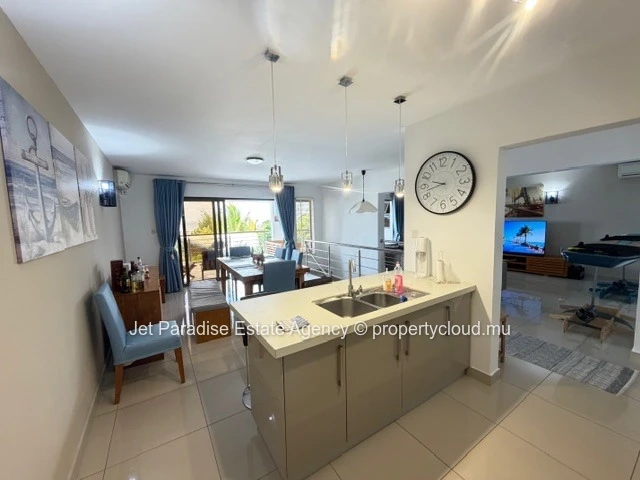  Elegant 3-Bedroom Apartment with Sea View – Secured Complex