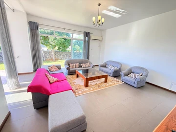 4 Bedroom Villa