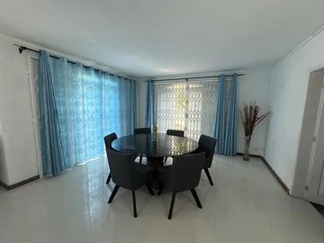 Maison de 6 Chambres