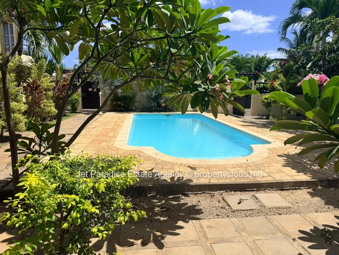 Modern 3-Bedroom Townhouse for Rent
