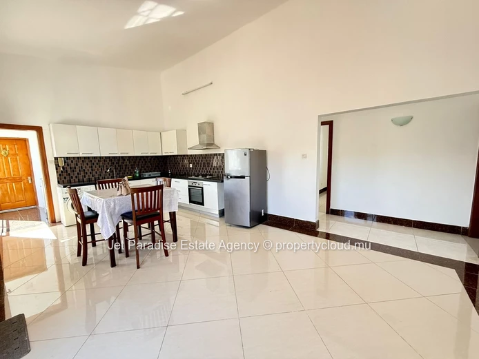 Sea View Apartment with Terrace, Swimming Pool & Close to the Beach