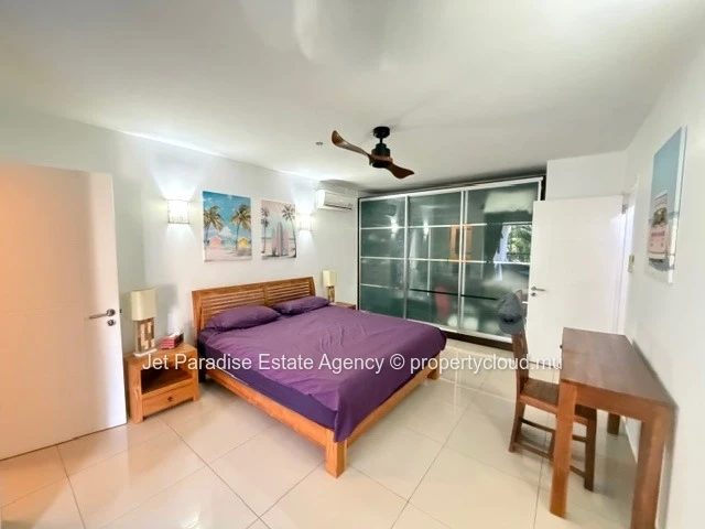  Elegant 3-Bedroom Apartment with Sea View – Secured Complex
