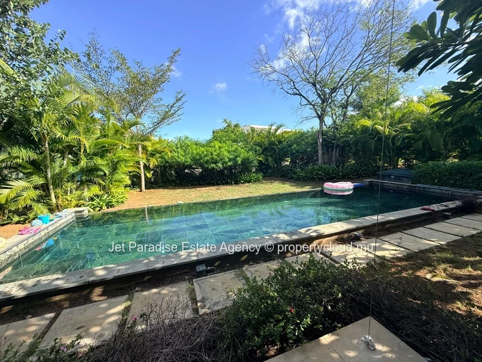 Luxury villa of 4 bedrooms